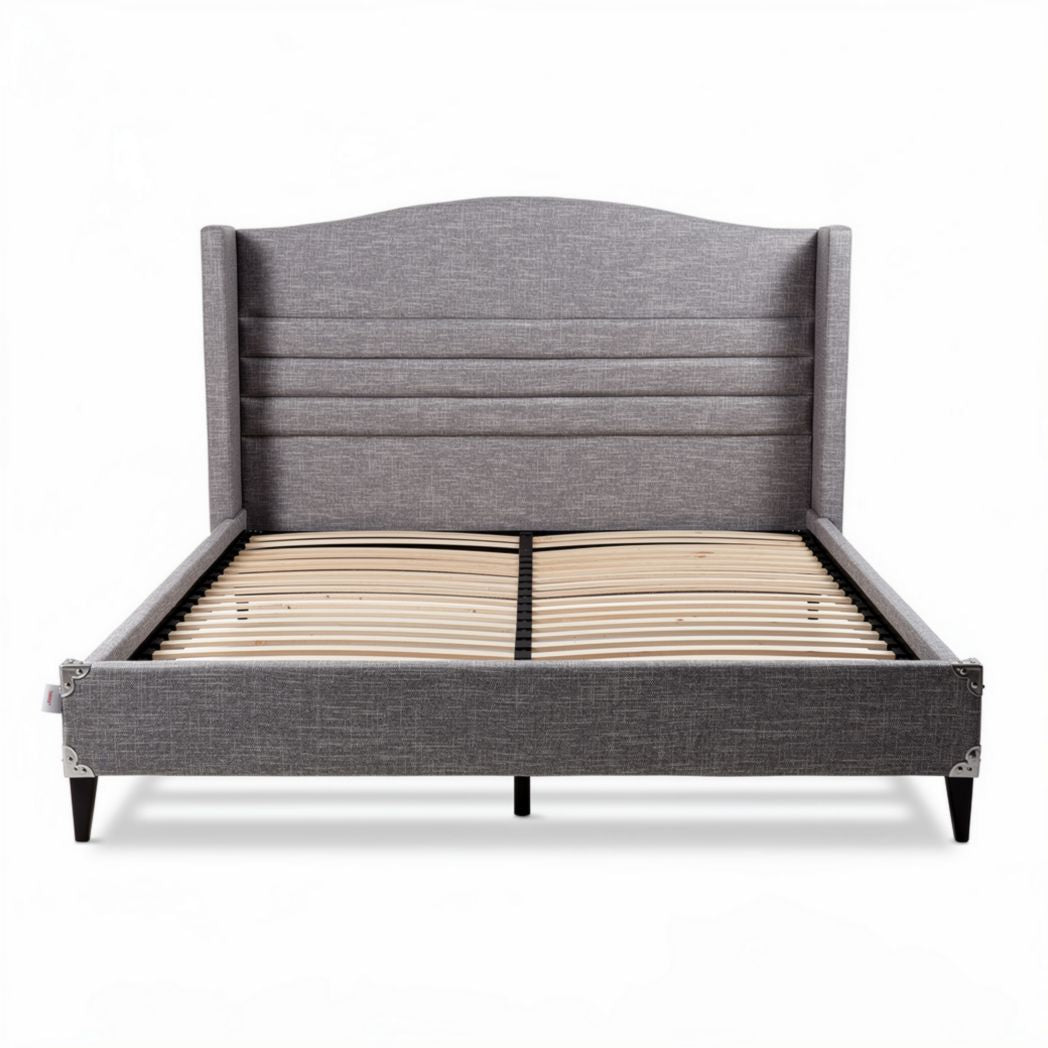 Cama tapizada en gris con cabecero acolchado dimensiones 200 x 160 x 100cm